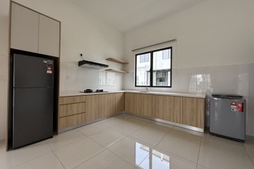 Robin @ Bandar Rimbayu