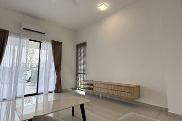 Robin @ Bandar Rimbayu