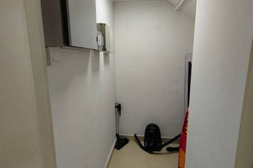 ❗️Facing open, fully renovated and extended, partialy furnished 2.5 storey house for sale in Sunway Alam Suria❗️