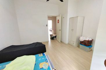 ❗️Facing open, fully renovated and extended, partialy furnished 2.5 storey house for sale in Sunway Alam Suria❗️