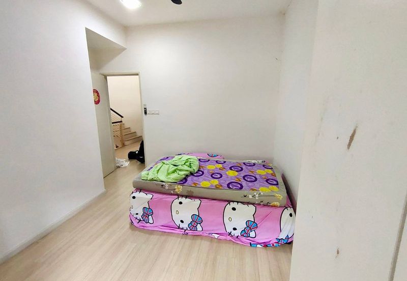 ❗️Facing open, fully renovated and extended, partialy furnished 2.5 storey house for sale in Sunway Alam Suria❗️