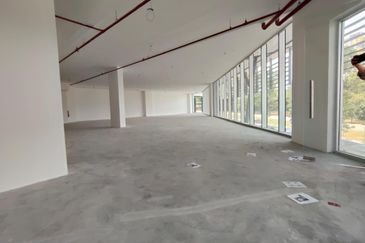 Retail Shop - Level 1, Mirai Residence Kajang For Rent