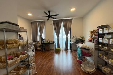 Cradleton @ Eco Majestic