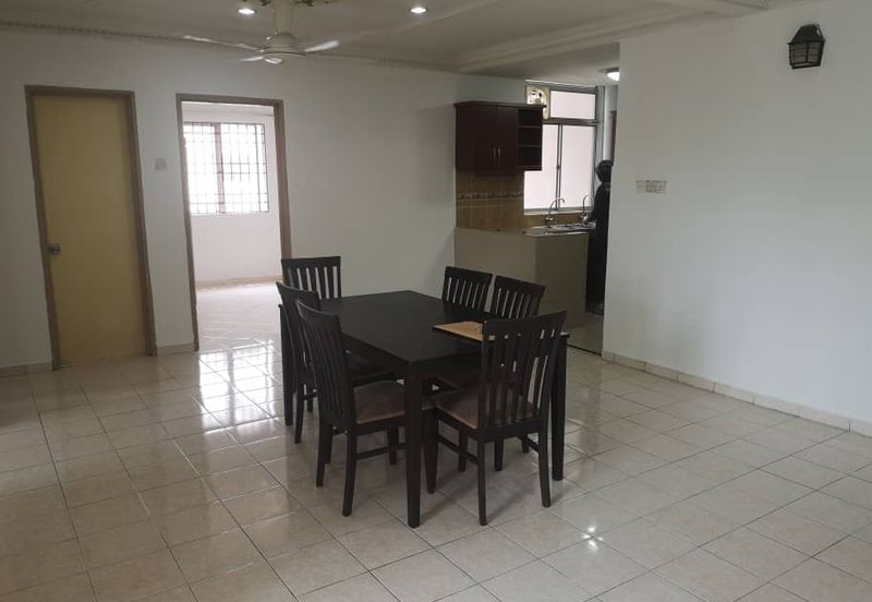 Bayu Puteri Apartment