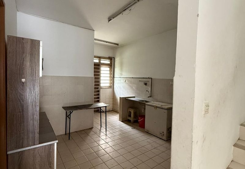 Jalan Setia Perdana BB U13/BD