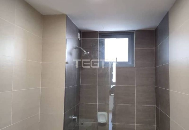 Gravit8 @ Klang South