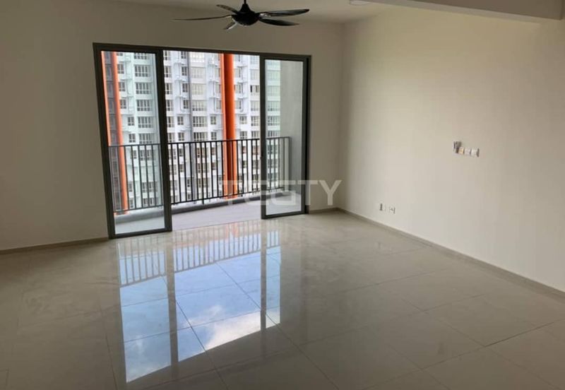 Gravit8 @ Klang South