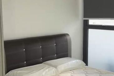 Baypoint @ Country Garden Danga Bay