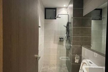 Twin Tower Residence