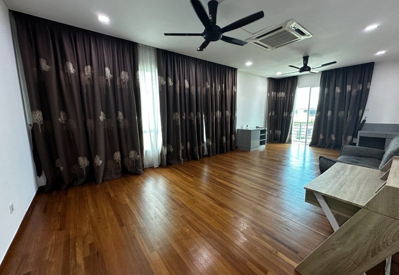 Isola Villa @ Senibong Cove