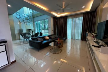 Isola Villa @ Senibong Cove