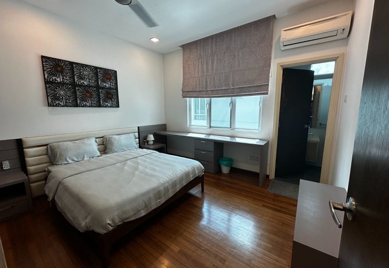 Isola Villa @ Senibong Cove