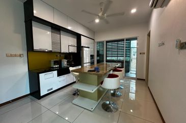 Isola Villa @ Senibong Cove