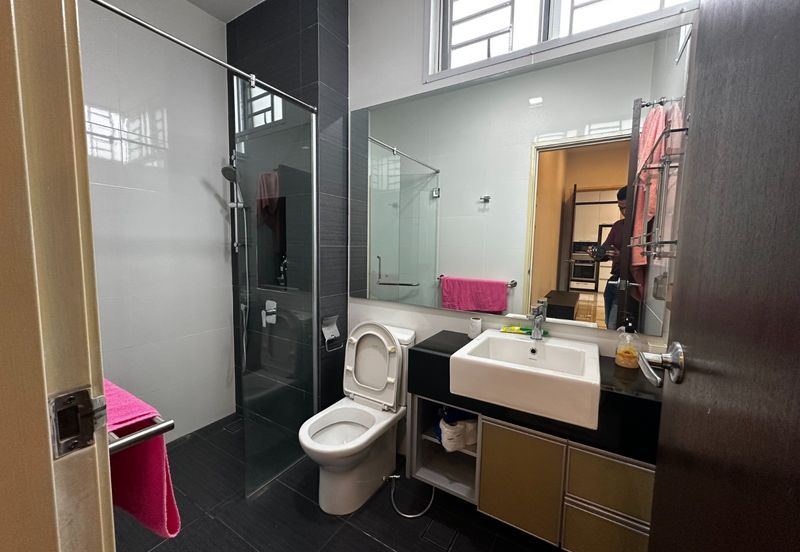 Isola Villa @ Senibong Cove