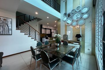 Isola Villa @ Senibong Cove