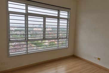 Midas Perling Apartment