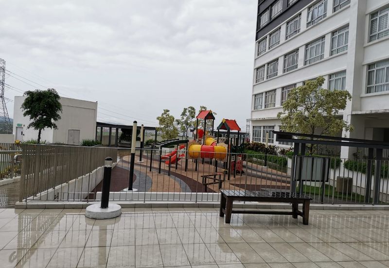 Midas Perling Apartment