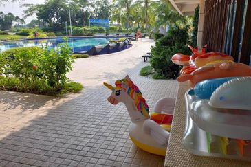 Forest City Golf Resort, Gelang Petah