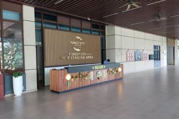 Forest City Golf Resort, Gelang Petah