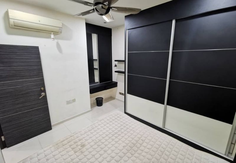 Taman Austin Heights