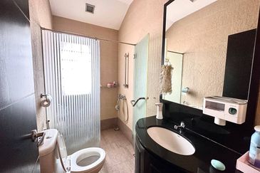 Taman Austin Perdana