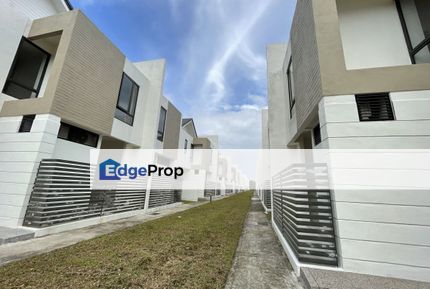 Avira Medini Iskandar 2sty terrace ENDLOT for sale, Johor, Nusajaya