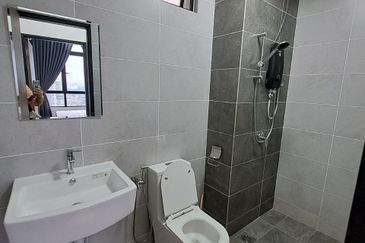 Twin Tower Residence