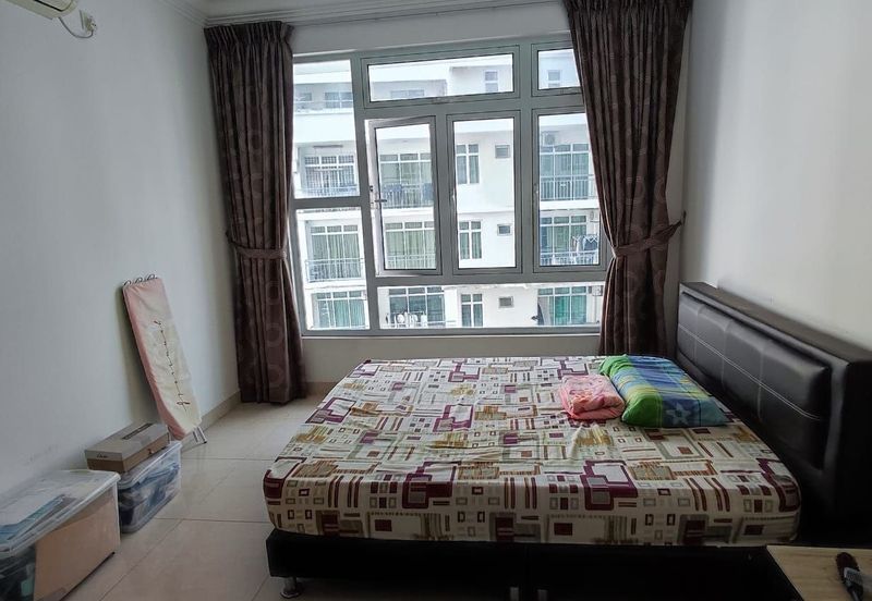 Golden Sands Seaview Residence