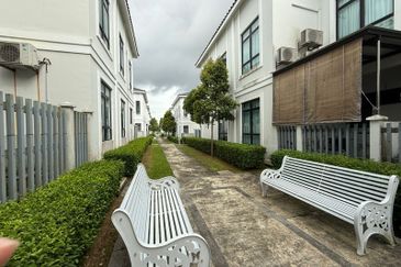 Full loan rm1k downpayment Eco Tropics 2-sty terrace for SALE