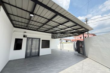 Skudai Damai Jaya 2Sty low cost corner for sale