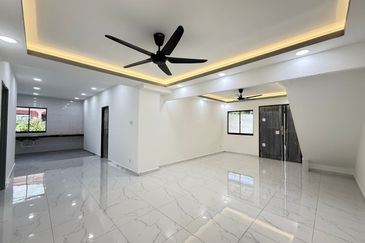 Skudai Damai Jaya 2Sty low cost corner for sale