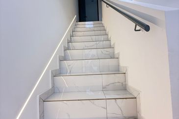 Skudai Damai Jaya 2Sty low cost corner for sale