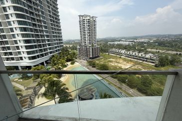 The M@Medini Microlink 2beds 2baths FF for rent