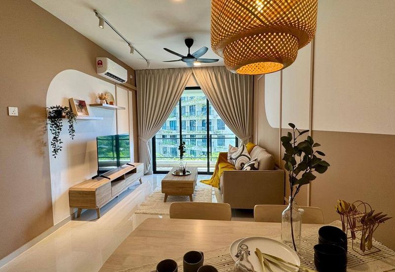 Regalia Park @ Forest City