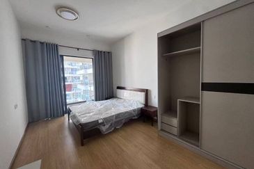 Baypoint @ Country Garden Danga Bay