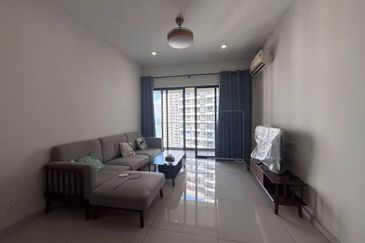 Baypoint @ Country Garden Danga Bay