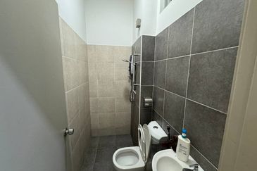 Austin Residence @Taman Mount Austin