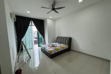 Austin Residence @Taman Mount Austin