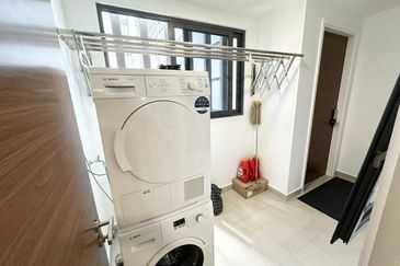 The Astaka @ 1 Bukit Senyum