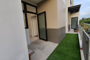 Sunway Citrine Lakehomes