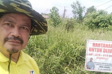 3 LOT TANAH PERUMAHAN UNTUK DIJUAL DI JALAN SRI JAYA, KAMPUNG PENGKALAN PANDAN, KEMAMAN, TERENGGANU