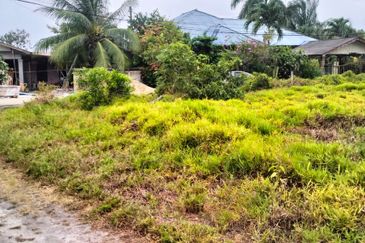 TANAH LOT PERUMAHAN UNTUK DIJUAL DI LORONG SEROJA 2, KEMASIK, KEMAMAN, TERENGGANU