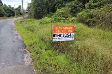 2 LOT TANAH PERUMAHAN UNTUK DIJUAL DI LORONG PERMATA 8, TAMAN PERMINT PERMATA, KUALA BERANG, TERENGGANU
