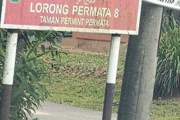 2 LOT TANAH PERUMAHAN UNTUK DIJUAL DI LORONG PERMATA 8, TAMAN PERMINT PERMATA, KUALA BERANG, TERENGGANU