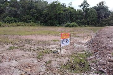 2 LOT TANAH PERUMAHAN UNTUK DIJUAL DI KAMPUNG BINJAI, JALAN TOK KAH, DUNGUN, TERENGGANU
