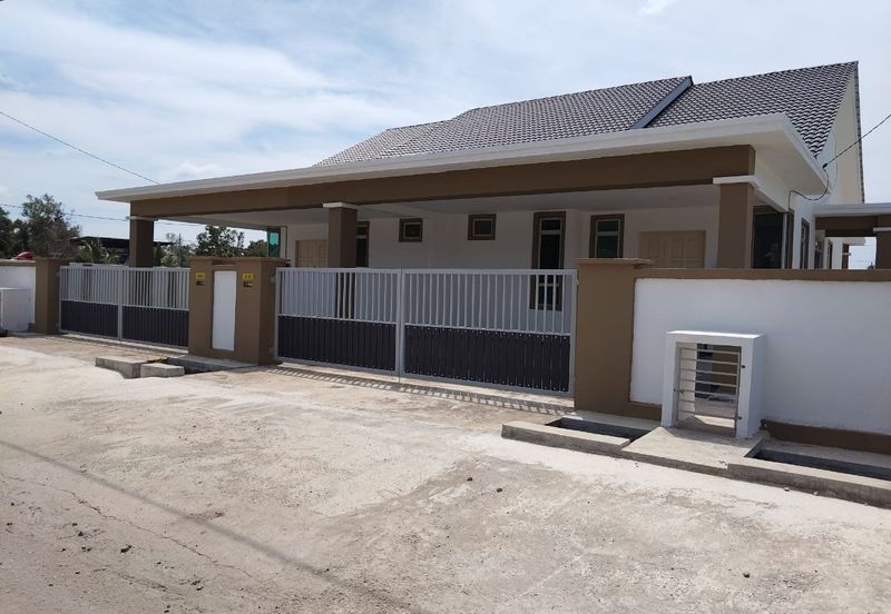 4 UNIT SEMI D UNTUK DIJUAL DI JALAN MELOR 2, KEMASIK, KEMAMAN, TERENGGANU
