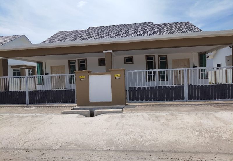 4 UNIT SEMI D UNTUK DIJUAL DI JALAN MELOR 2, KEMASIK, KEMAMAN, TERENGGANU