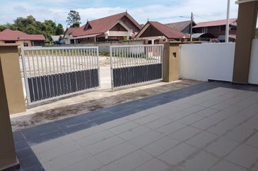 4 UNIT SEMI D UNTUK DIJUAL DI JALAN MELOR 2, KEMASIK, KEMAMAN, TERENGGANU