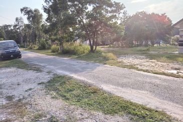 TANAH LOT PERUMAHAN UNTUK DIJUAL DI R.T.T. GONG CHENGAL, KEMASIK, KEMAMAN, TERENGGANU