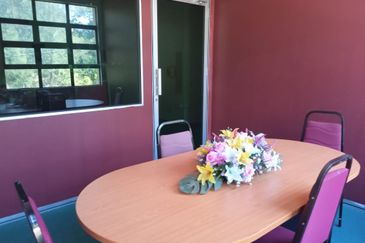 BANGUNAN KEDAI 2 TINGKAT UNTUK DIJUAL DI 18339, KAWASAN PERINDUSTRIAN JAKAR 3, FASA 2, CHUKAI, KEMAMAN, TERENGGANU